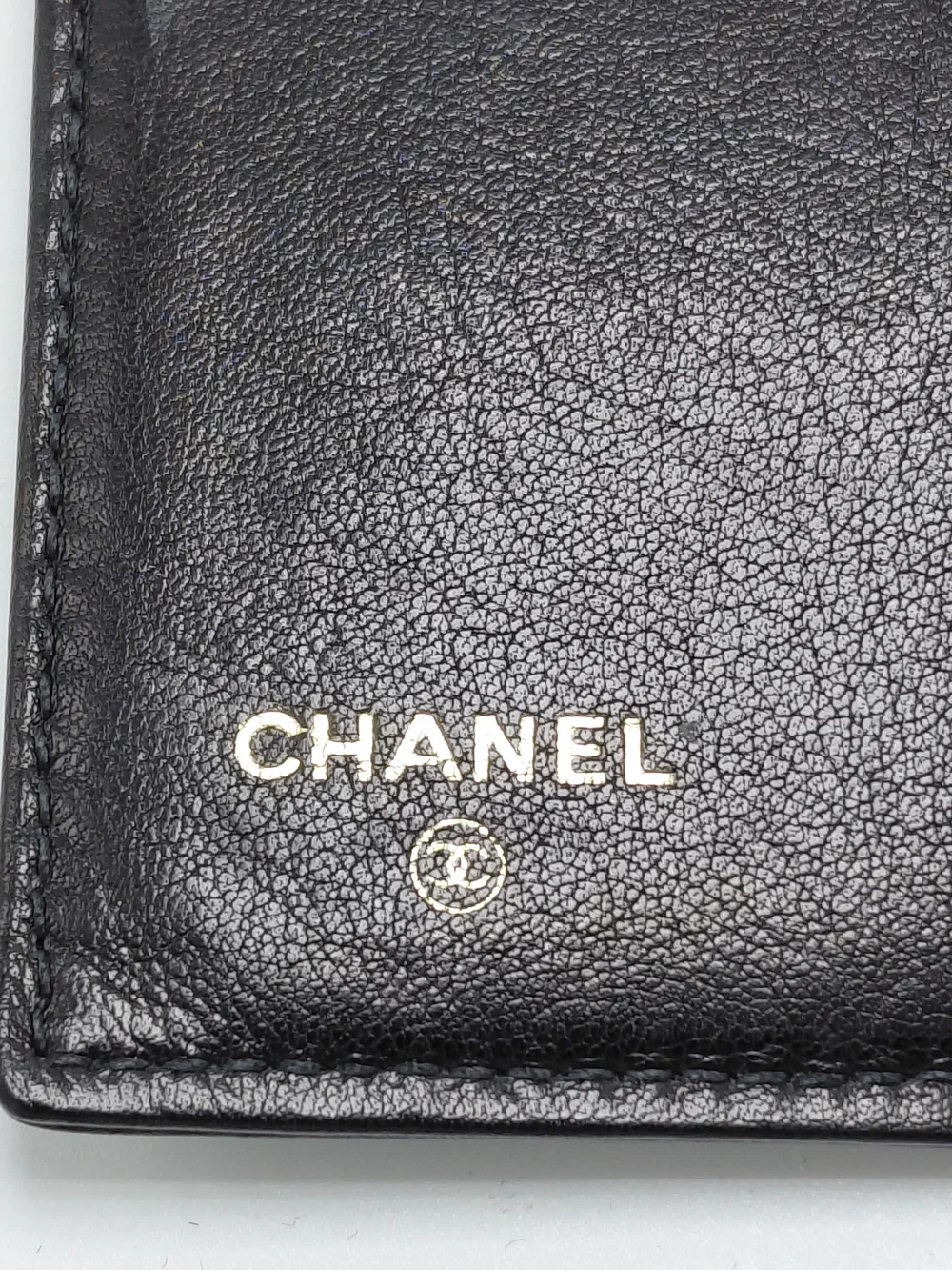 CHANEL Black Caviar Leather CC Logo Card & Key Holder